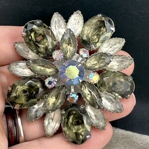 Vintage‎ Rhinestone Brooch Silver Tone Green Smokey